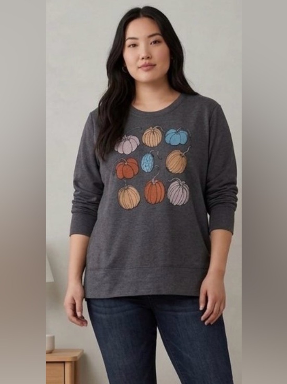 Charcoal Pumpkin Graphic Pullover Sweater - Women